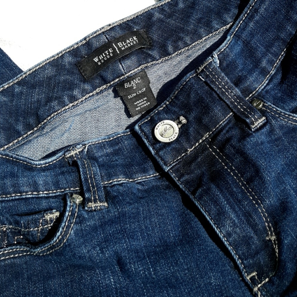 ✅WHBM Dark Denim Slim Crop Jeans,…
